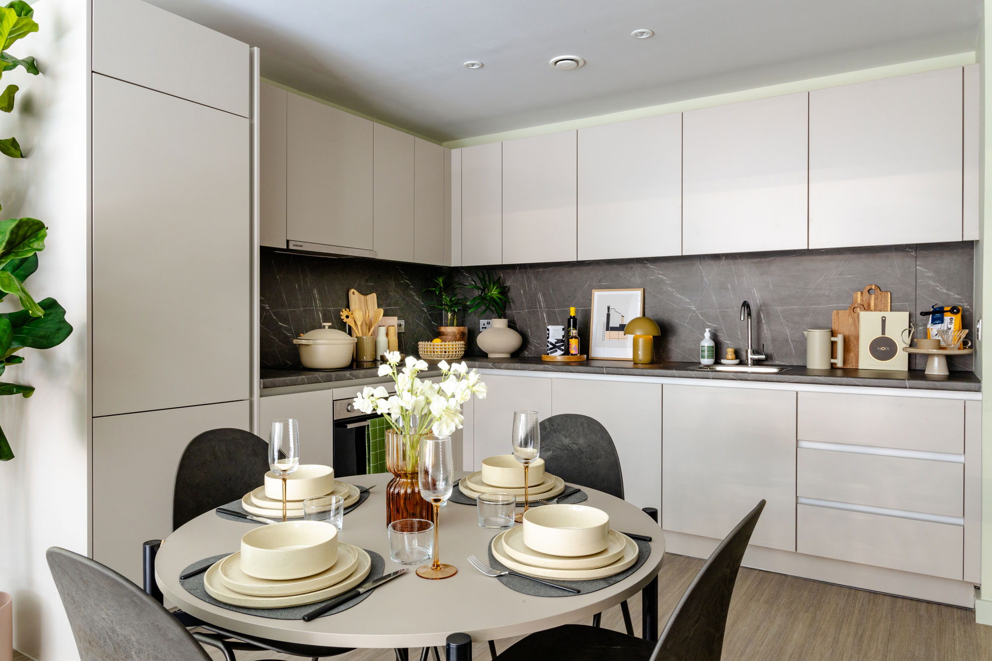 View of Los Angeles Penthouses Real Estate| Penthouses for Sale in Los Angeles