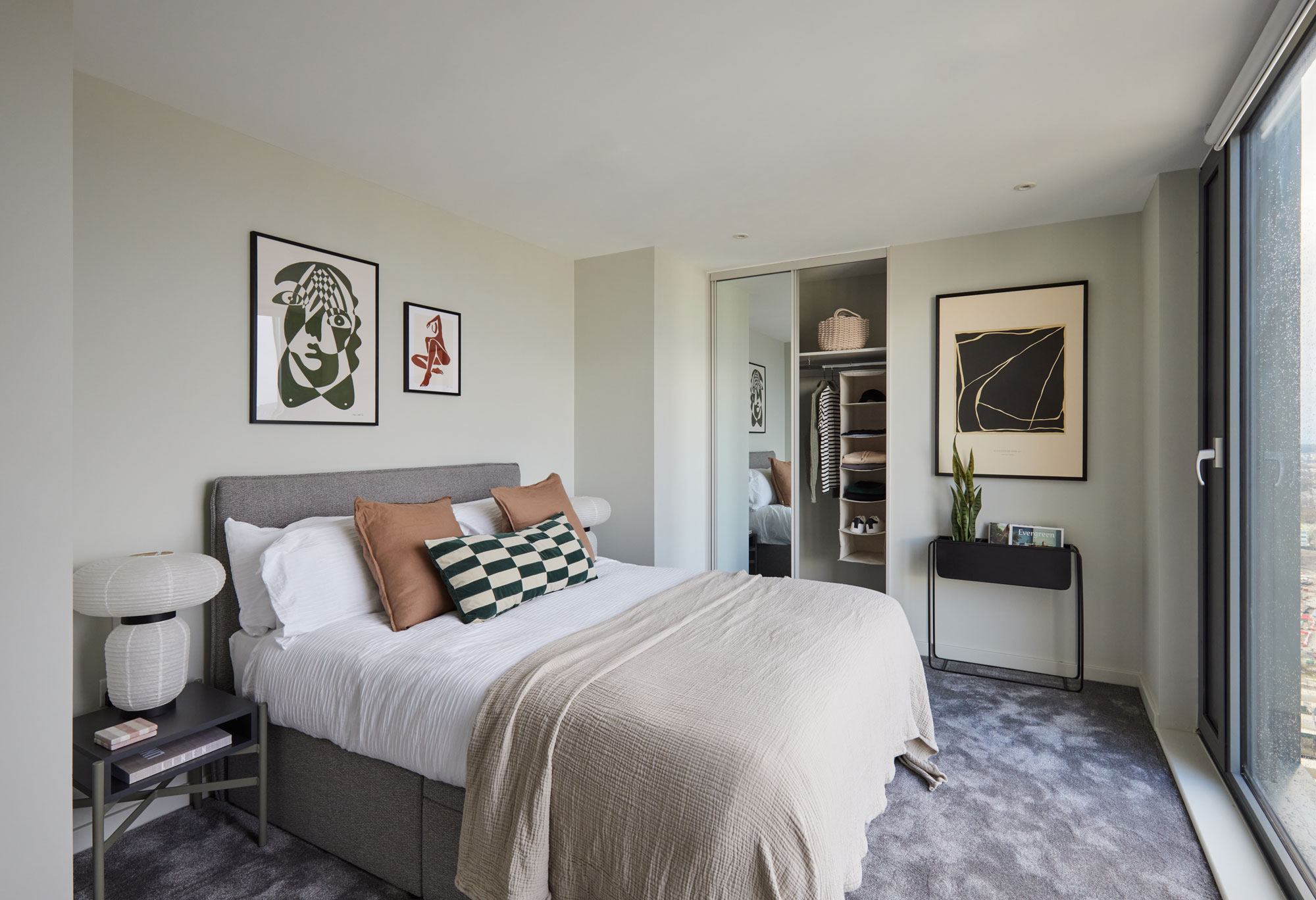 Image showcasing HDRIs: Urban - Poly Haven